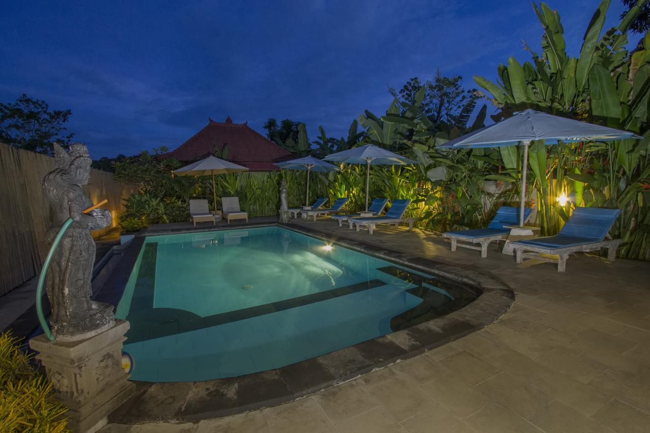 Amora Hut'S Lembongan Εξωτερικό φωτογραφία