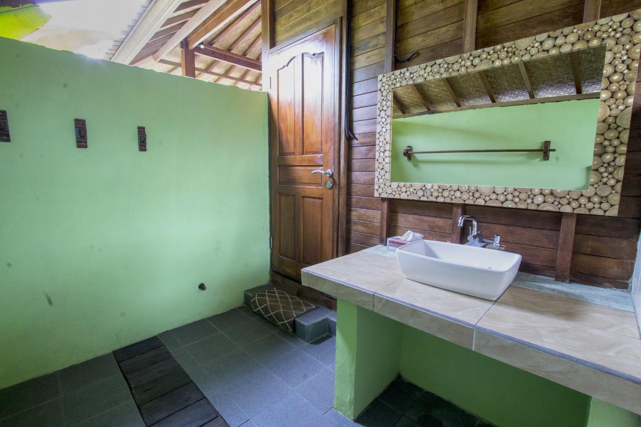 Amora Hut'S Lembongan Εξωτερικό φωτογραφία